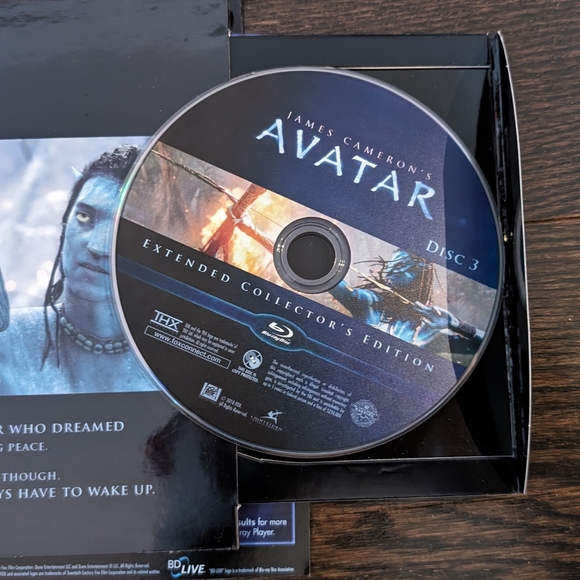 LIKE NEW Avatar Extended Blu-Ray Collector's Edition (3 disc set), James Cameron - Picture 14 of 16